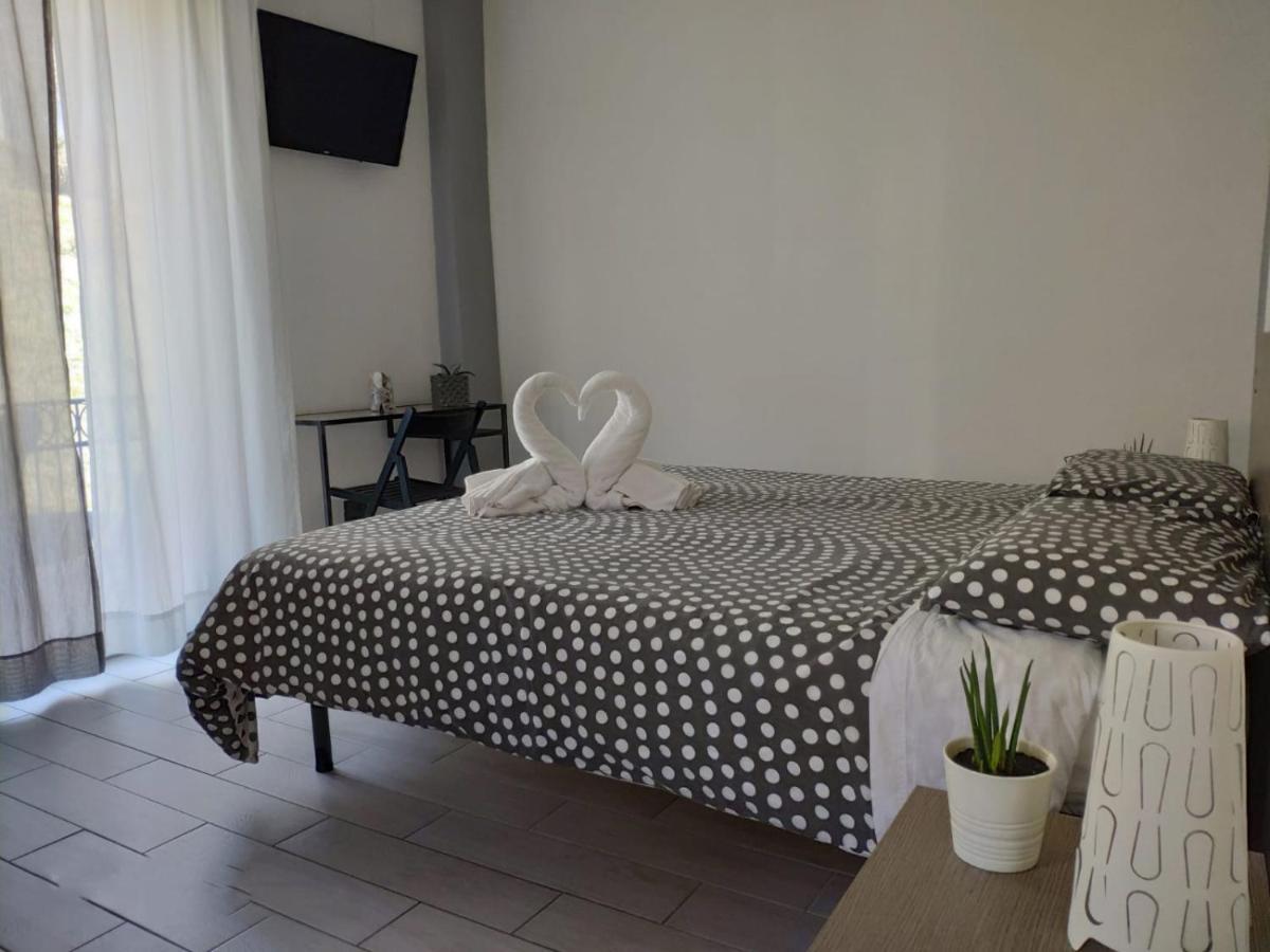 Hotel Sweet House Self Check-In 24H Cavallasca Exterior foto